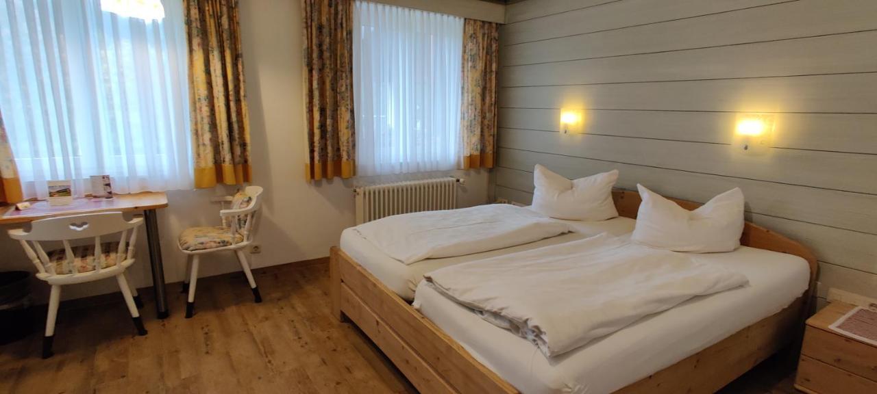 Hotel Landhaus Staufenblick Oberstaufen Bagian luar foto