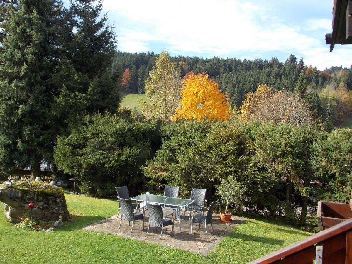 Hotel Landhaus Staufenblick Oberstaufen Bagian luar foto